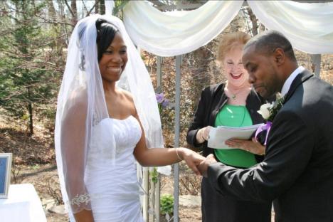 嵌入式殖民花园床和缩略图;音箱;早餐