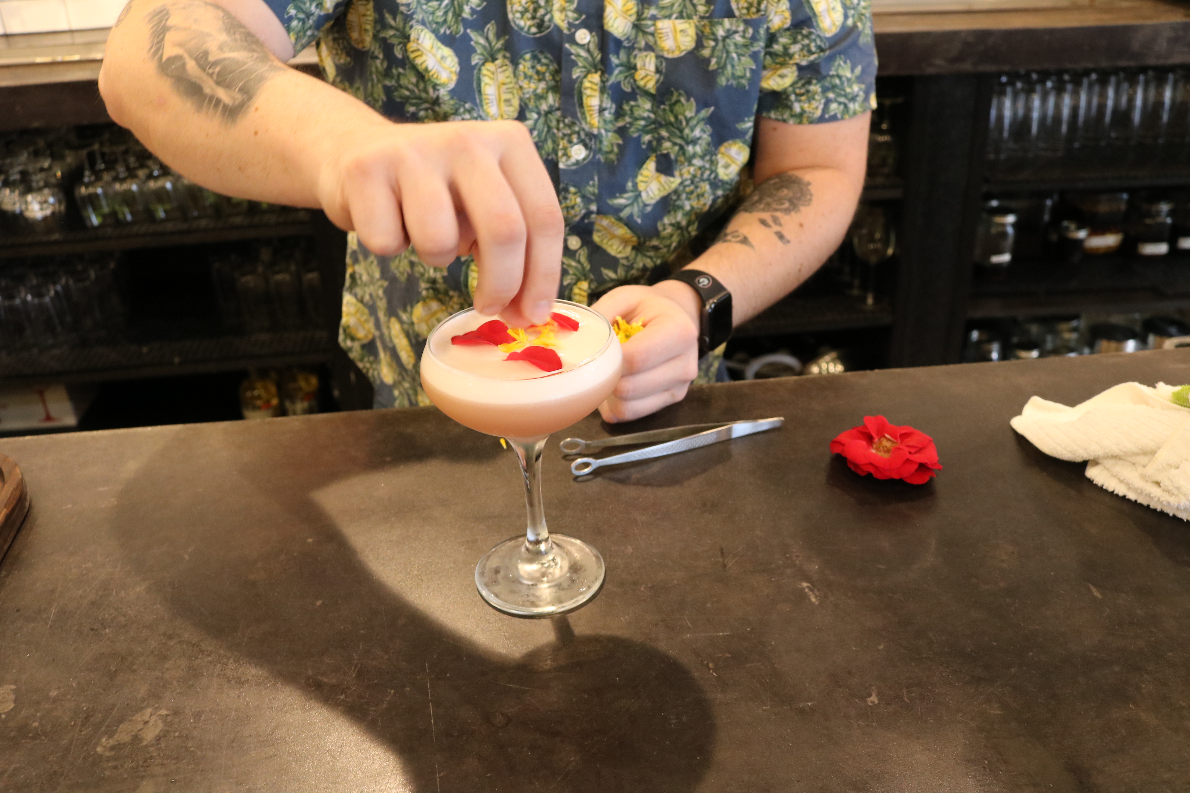 鸡尾酒琥珀牛公共房屋