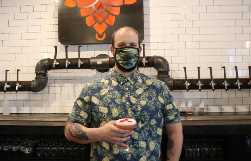 扎克Mayher琥珀的牛