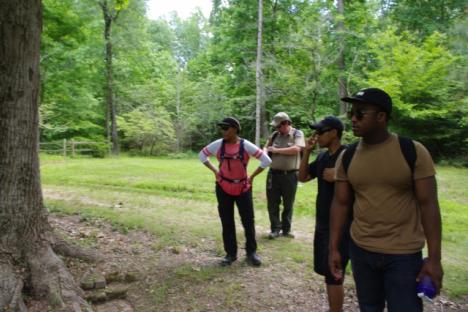 我们有超过40英里的小径供冒险家使用