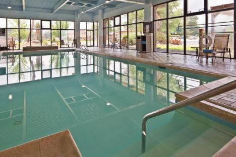 最佳西方+历史区域池和按摩浴缸